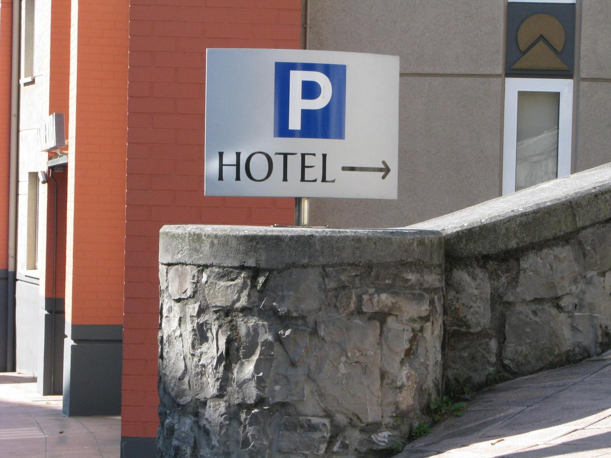 Hotel Elizalde Oiartzun Exteriér fotografie